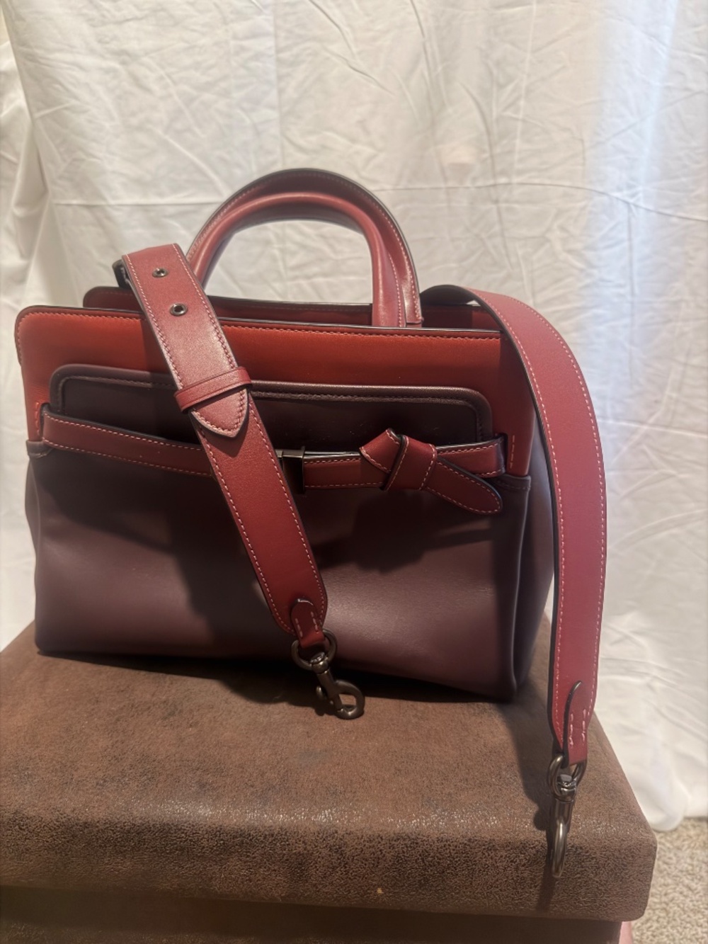 Coach Handbag - Picture 5 of 6
